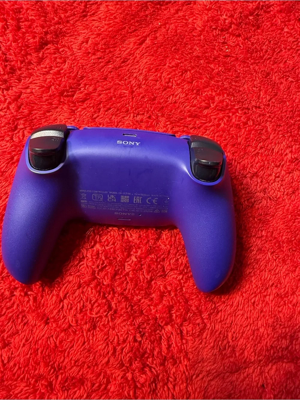Sony PS3 Slim Console Bundle in Black with Purple Controller